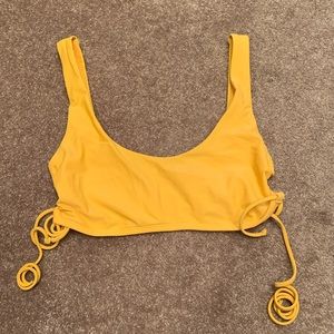 Bikini Top 👙 💛